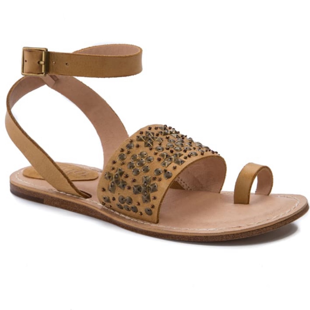 🌼Embellished Leather Ankle Strap Sandal🌼